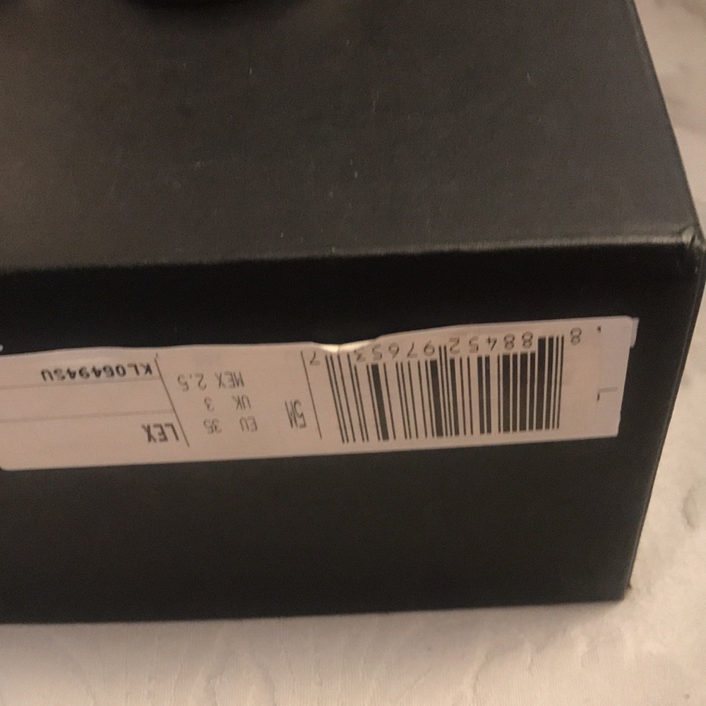 Kenneth Cole Women's Tan Heeled Sandals - Picture 4 of 13